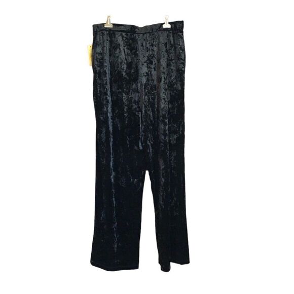 NWT! Melissa Paige black velour pants - Picture 10 of 10